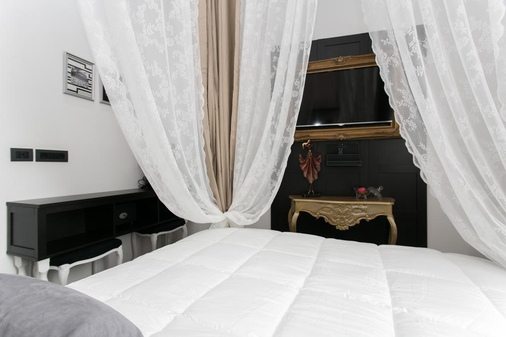 Aparthotel Dei Mercanti Milano Dış mekan fotoğraf