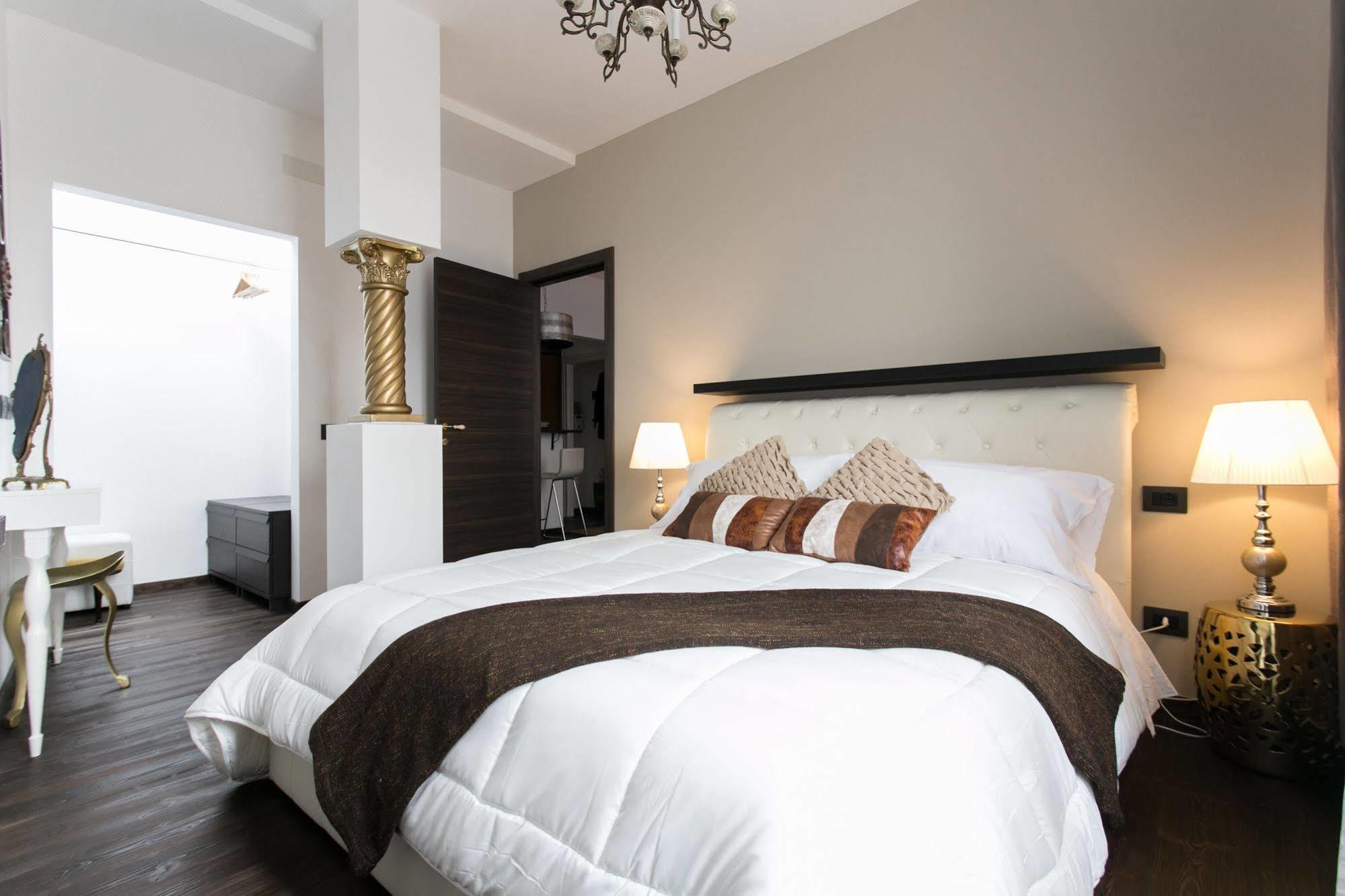 Aparthotel Dei Mercanti Milano Dış mekan fotoğraf